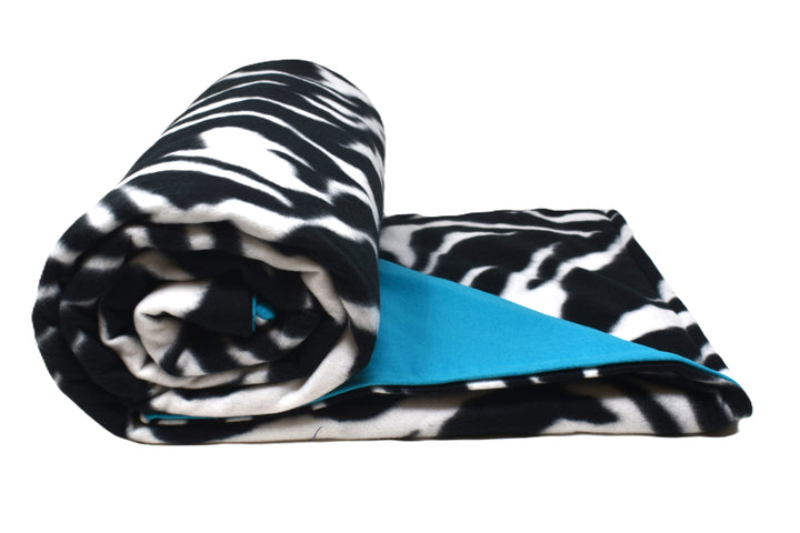 10lb Deluxe Zebra Fleece and Teal Flannel